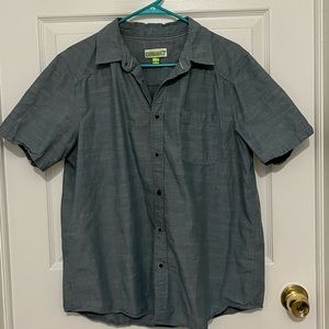 Cariloha Short Sleeve Button Up Size L